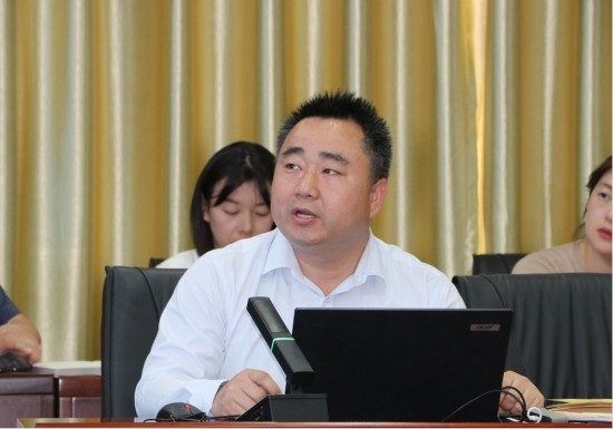 图书馆举办数字资源推介会助力教学科研高质量发展